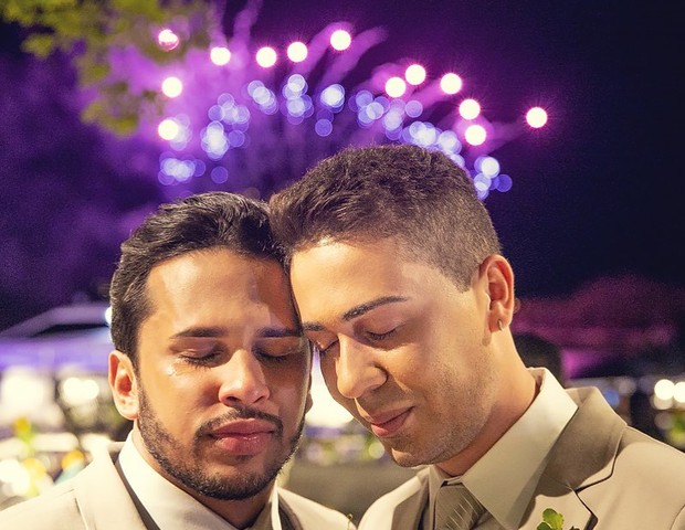 Recém-casados, Carlinhos Maia e Lucas Guimarães postam ...