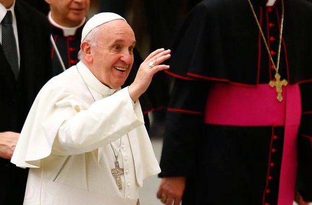 Pontífice disse que os smartphones deveriam ser banidos dos jantares (Foto: Tony Gentile/Reuters)