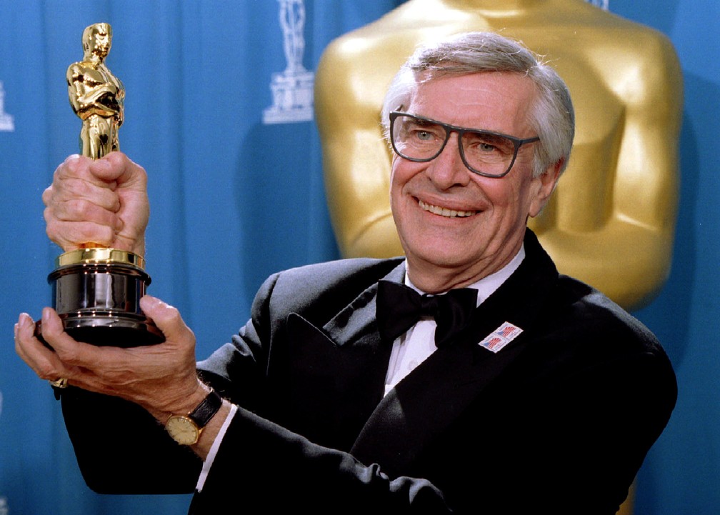 Martin Landau recebendo o Oscar de melhor ator coadjuvante em 1995 (Foto: REUTERS/Blake )