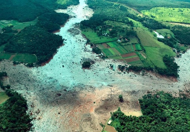Visão aérea de região onde barragem se rompeu em Brumadinho (Foto: Presidência da Republica/Divulgação)