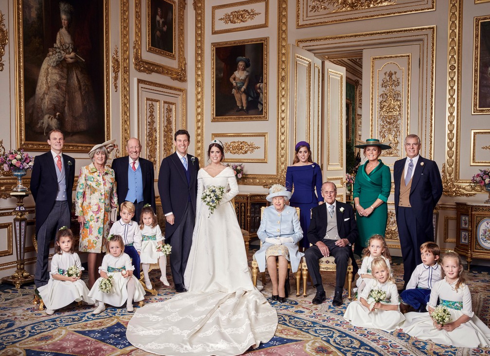 Casamento Real Veja As Fotos Oficiais Da Princesa Eugenie O Marido Jack Brooksbank E Familia Mundo G1