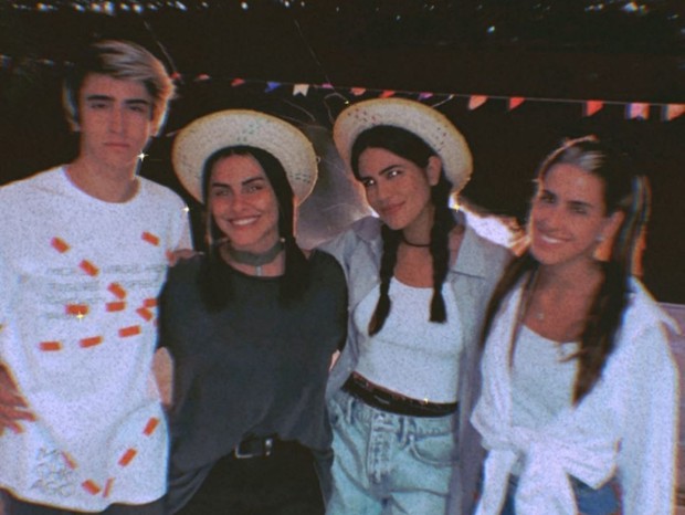 Bento, Cleo, Antonia e Ana (Foto: Reprodução/Instagram)
