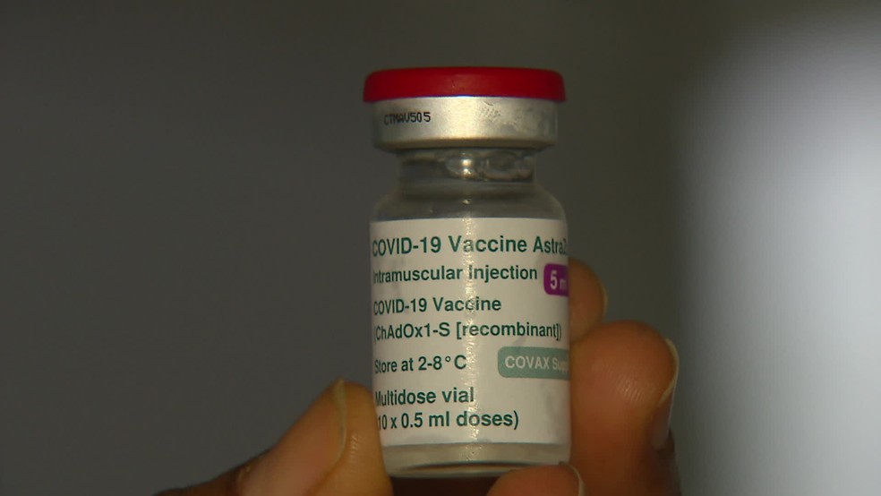Dose da vacina da Pfizer contra a Covid-19 em Jaboatão dos Guararapes, no Grande Recife — Foto: Reprodução/TV Globo