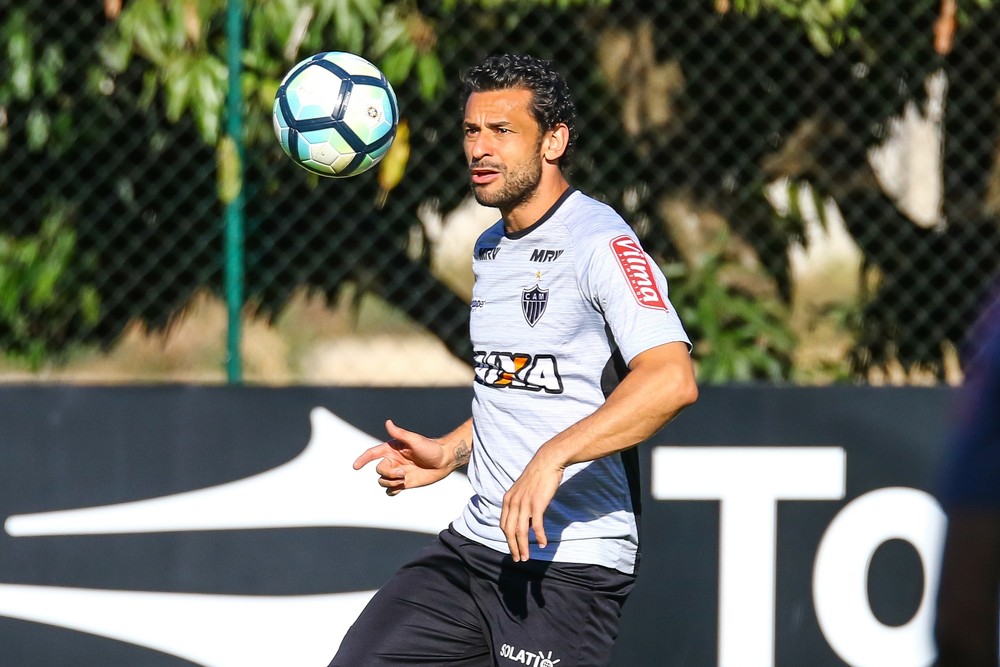 Por causa de Guerreiro, negócio entre Fred e Flamengo trava