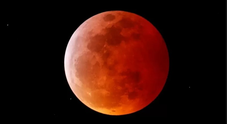 'Lua de Sangue': evento em MG vai disponibilizar telescópios para público observar eclipse; saiba como participar