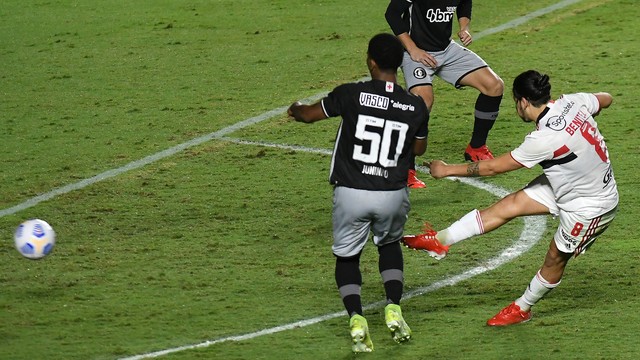 Gol Benítez Vasco x São Paulo