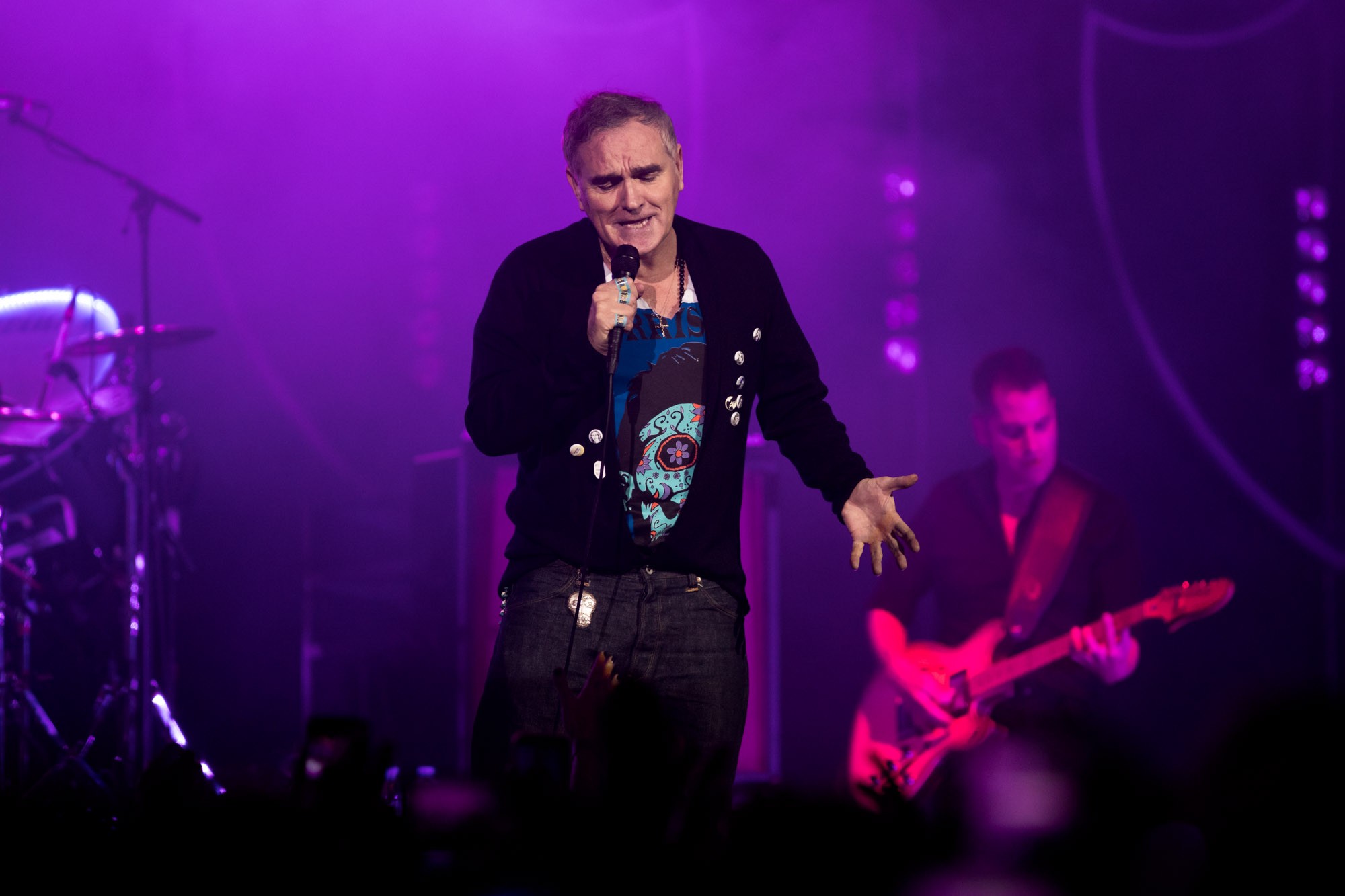 Morrissey remarca show no Brasil para fevereiro de 2024 após diagnóstico de dengue