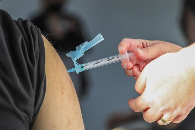 Maringá amplia vacinação contra Meningite em crianças de 5 a 10 anos e trabalhadores da Saúde