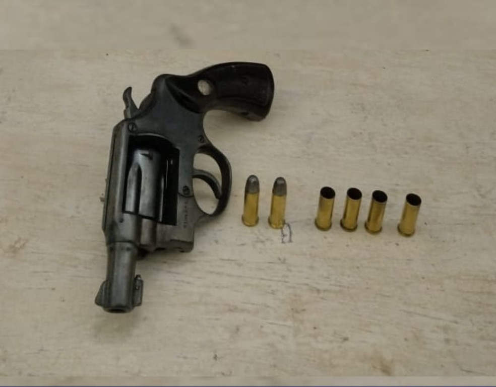 Apos Dar Tiros E Ser Denunciado Jovem E Preso Com Arma De Fogo Na Pa Trans Uruara Em Prainha Santarem E Regiao G1