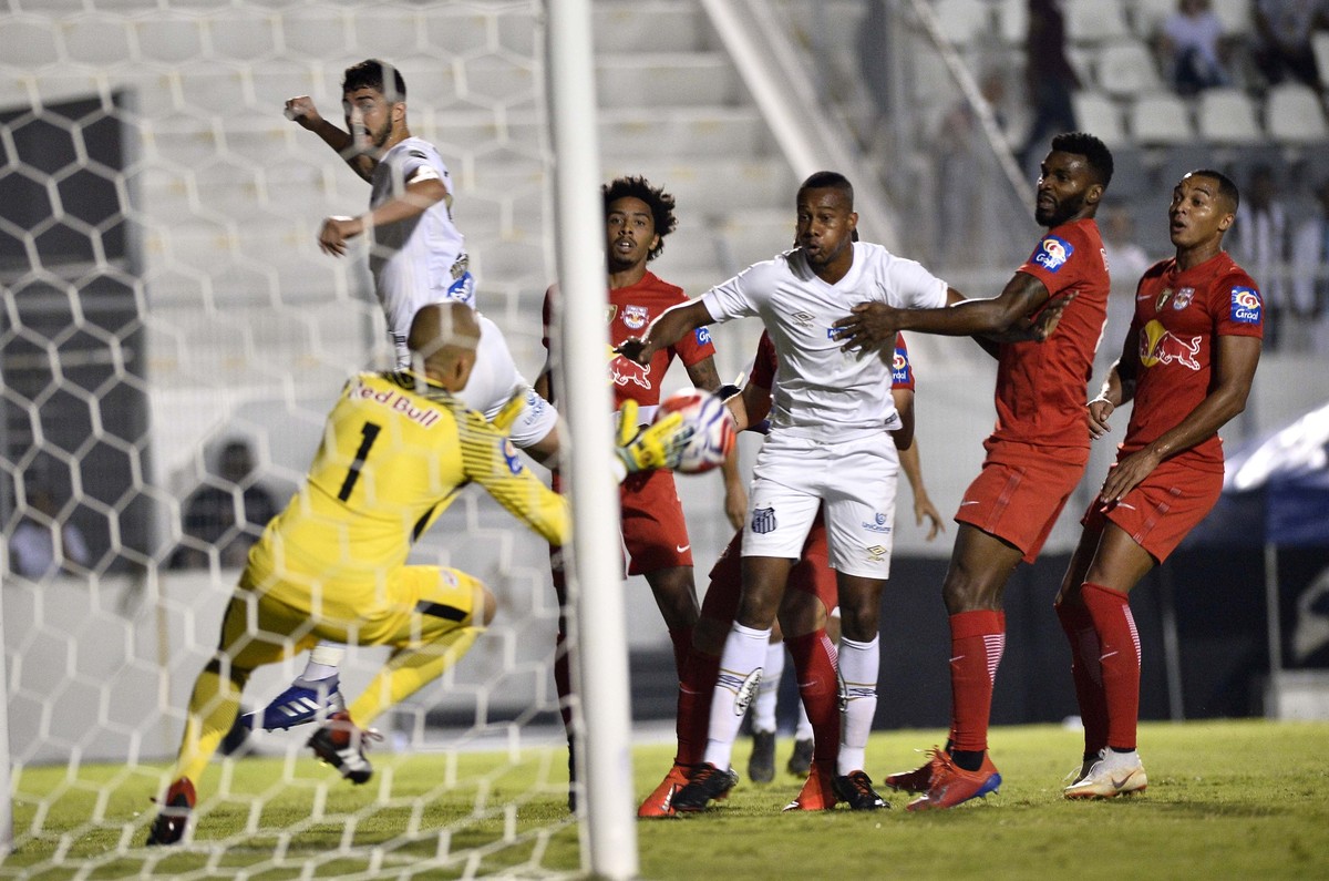 Análise volume de jogo do Santos segue impressionando, e time chega