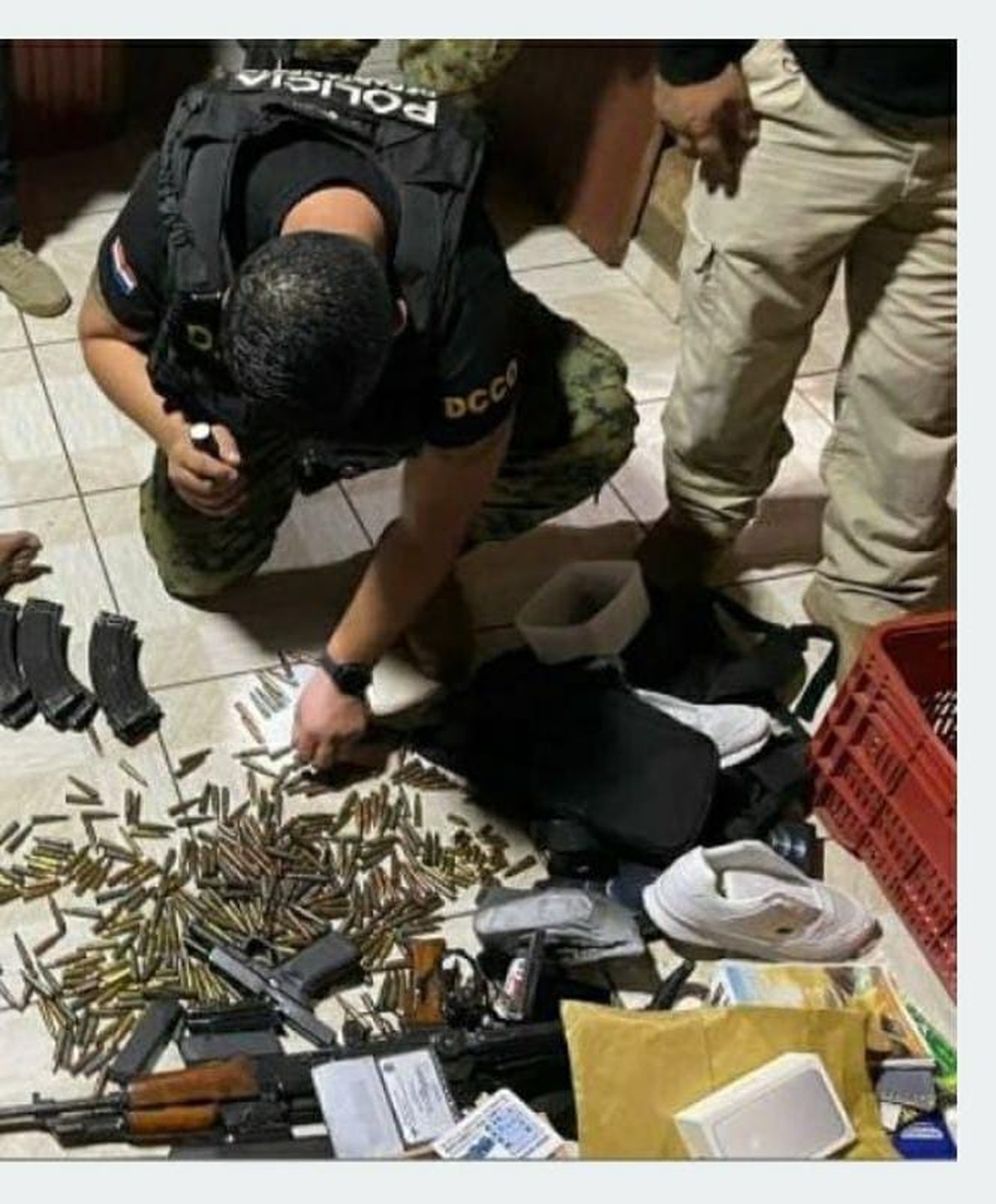 Operação de combate ao tráfico de drogas coordenada pela Polícia Civil de MG termina com sete pessoas presas no Paraguai