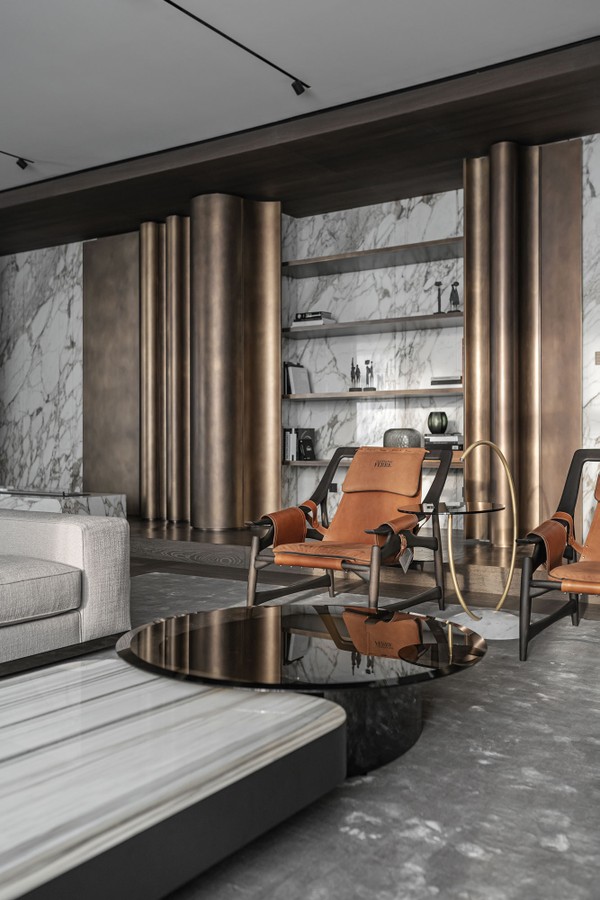 Apartamento de 343 m² tem décor sofisticado e cheio de móveis italianos (Foto: Andrii Shurpenkov)