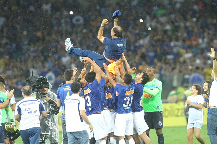 Marcelo Oliveira, Cruzeiro comemoração Campeão (Foto: Denilton Dias / Agência Estado)
