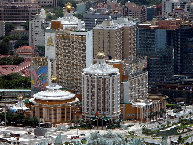 Cassino Lisboa, em Macau (Foto: Wikimedia Commons/WiNG)