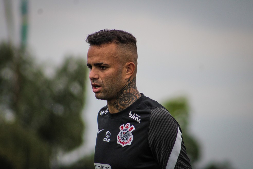 Luan disputou 45 minutos no último mês pelo Corinthians — Foto: Felipe Szpak / Ag.Corinthians