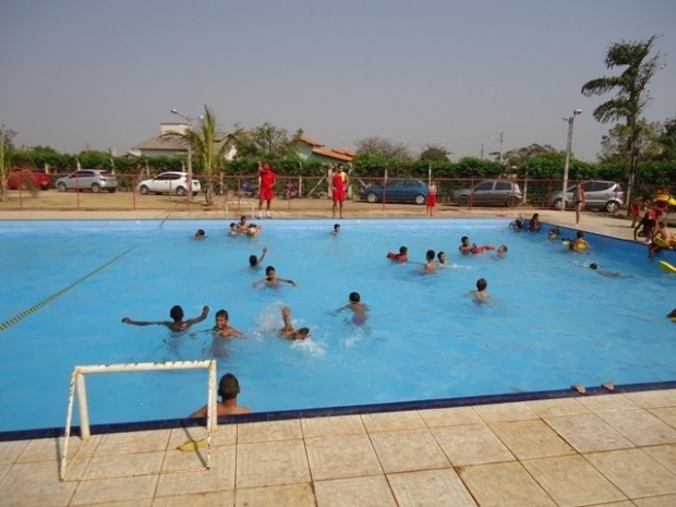 Confira dicas de como prevenir acidentes com crianças em piscinas em Goiânia, Goiás (Foto: Divulgação/Corpo de Bombeiros)