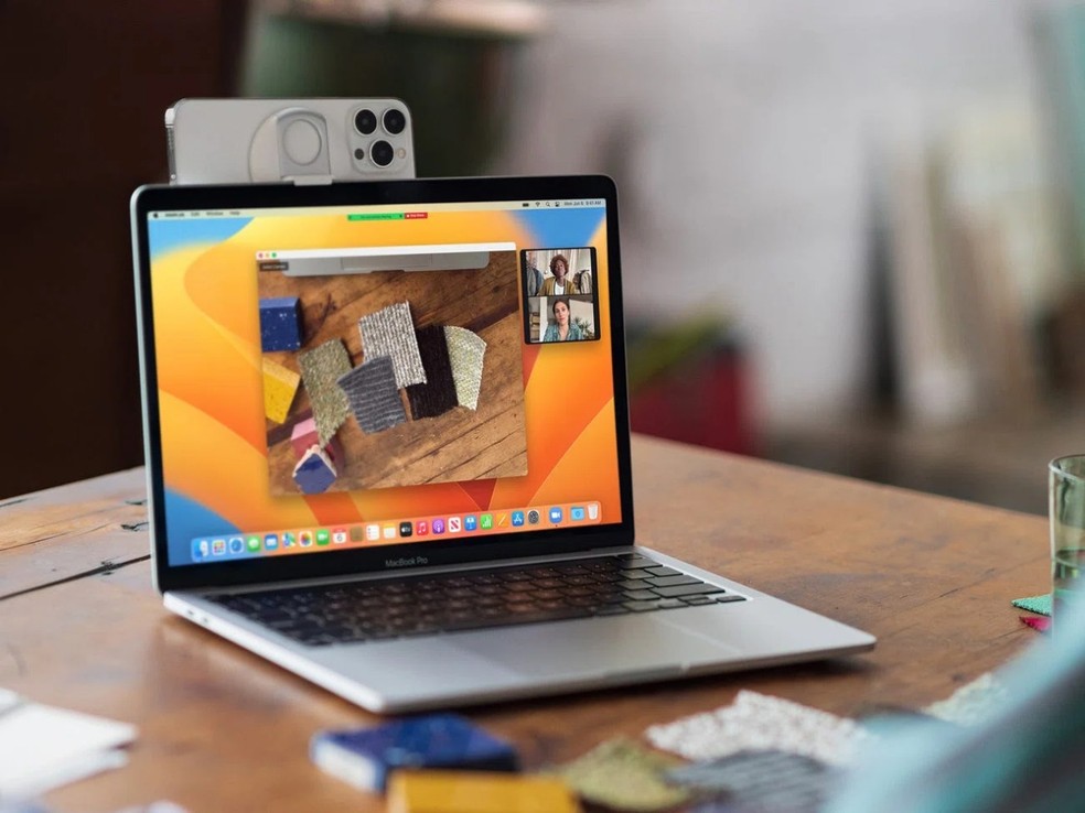 Câmera de Continuidade do iPhone só funciona com Macs — Foto: Reprodução/Apple