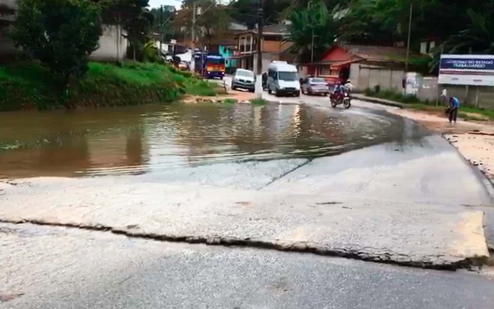 Alagamento em Trancoso, no extremo sul da Bahia (Foto: Taísa Moura/TV Santa Cruz)