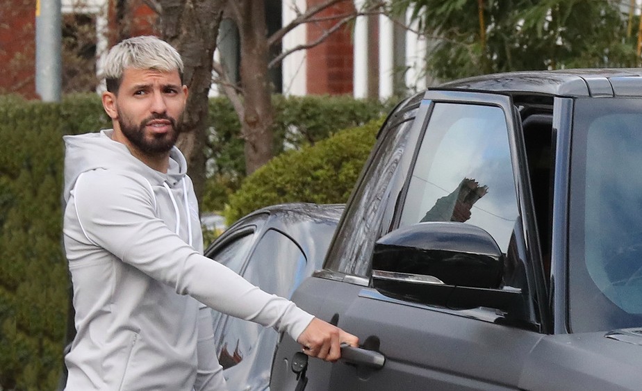 Agüero deu o seu carro ao roupeiro do Manchester City antes de ir para