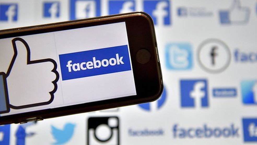 Facebook e outras gigantes da tecnologia passaram a fazer parte da vida de bilhões de pessoas — Foto: Getty Images via BBC Brasil