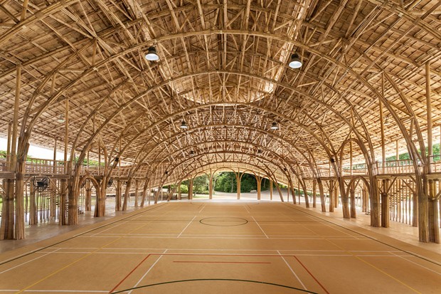 Centro esportivo na Tailândia é feito apenas de bambu (Foto: CLA Architects/Divulgação)