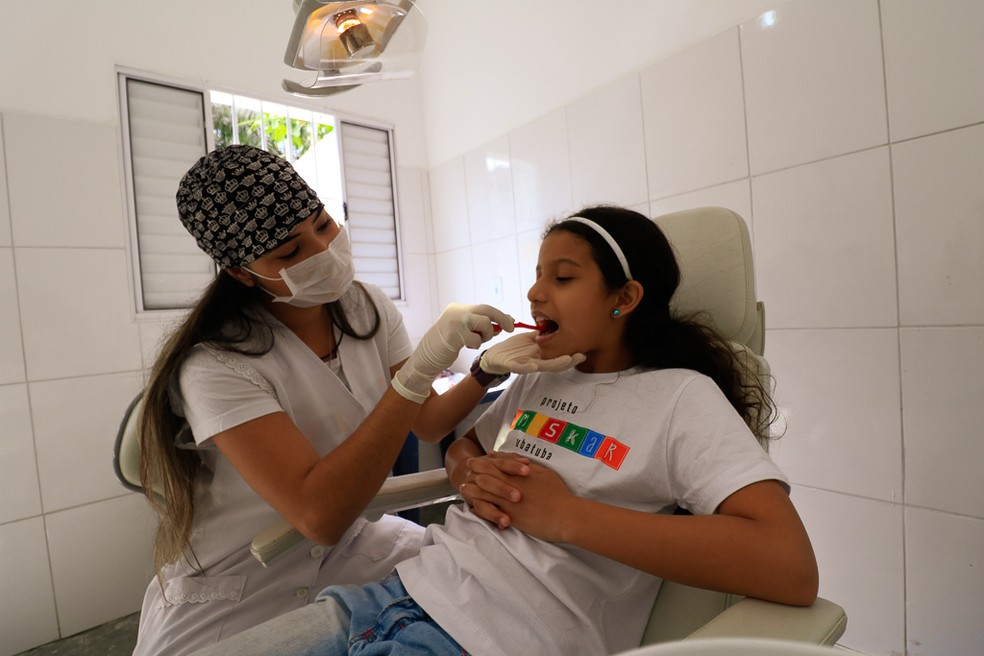 Local também oferece atendimento odontológico (Foto: Danilo Sardinha/GloboEsporte.com)