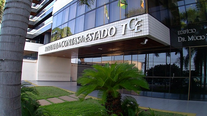 Resultado de imagem para CADEIRA DO TRIBUNAL DE CONTAS RN