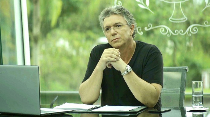 Boninho faz participação em A Dona do Pedaço (Foto: TV Globo/Divulgação )