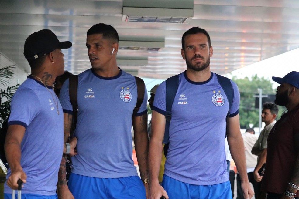 Desembarque do Bahia em Teresina — Foto: Stephanie Pacheco/GloboEsporte.com