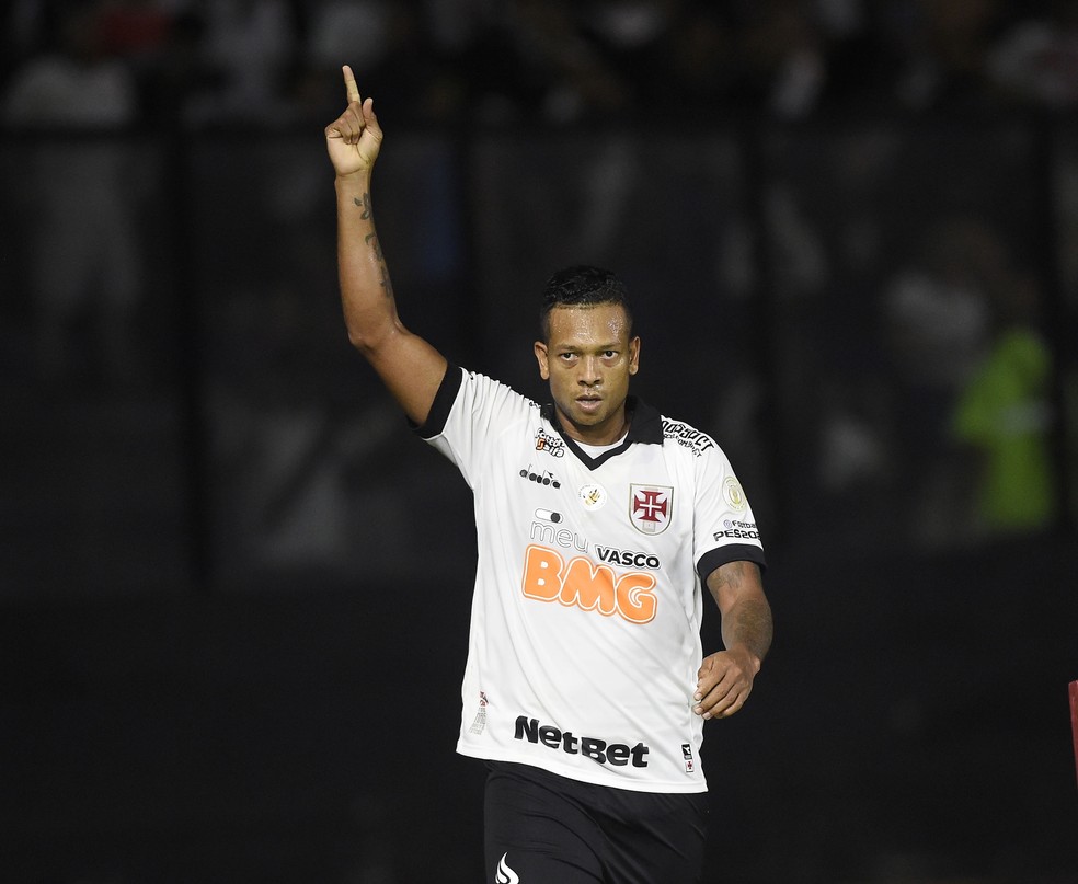 Guarín comemora gol pelo Vasco — Foto: André Durão