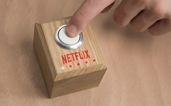 Netflix ensina a criar botão físico que cria ambiente perfeito para uma sessão de filmes e séries (Foto: Divulgação)
