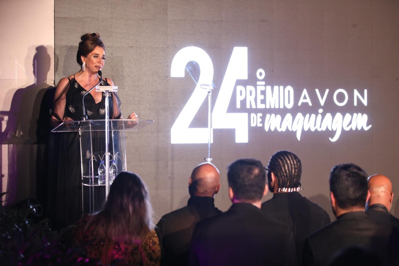 Marisa Orth abre a noite de premiação  (Foto: Ricardo Cardoso )