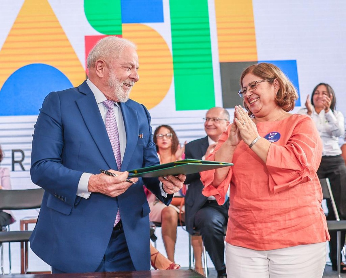 A agenda feminista do governo Lula neste 8 de mar&ccedil;o: equidade salarial,  combate ao feminic&iacute;dio e dignidade menstrual | Pol&iacute;tica | Marie Claire
