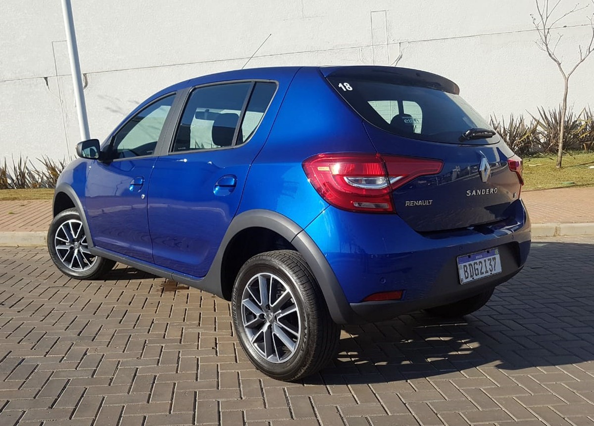 Renault Sandero Stepway E Logan Ganham C 226 Mbio Cvt E Cara