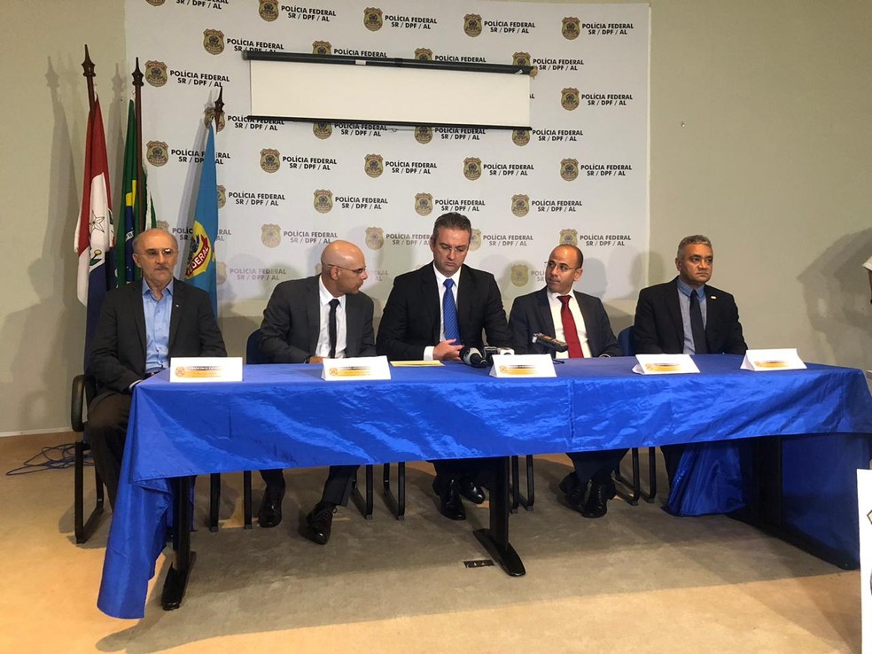 Coletiva de imprensa realizada na sede da Polícia Federal manhã desta terça-feira (27) — Foto: Sofia Sepreny/G1