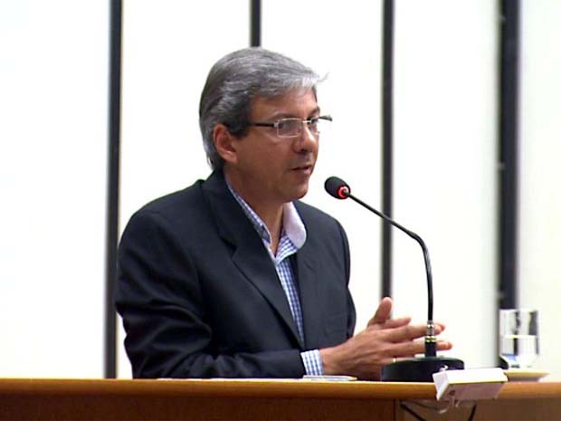 Diretor do Hospital Santa Lydia foi ouvido por vereadores de Ribeirão na quinta (1º) (Foto: César Tadeu/ EPTV)