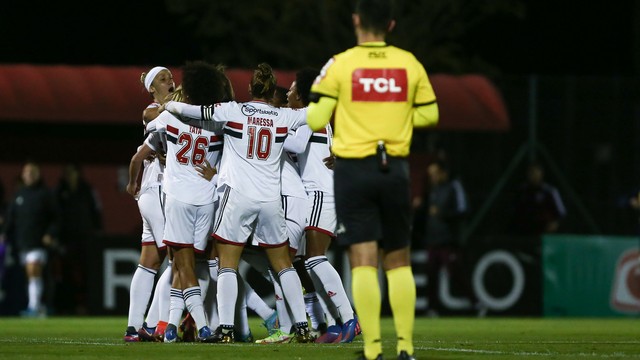 São Paulo vence a terceira seguida no Brasileiro Feminino