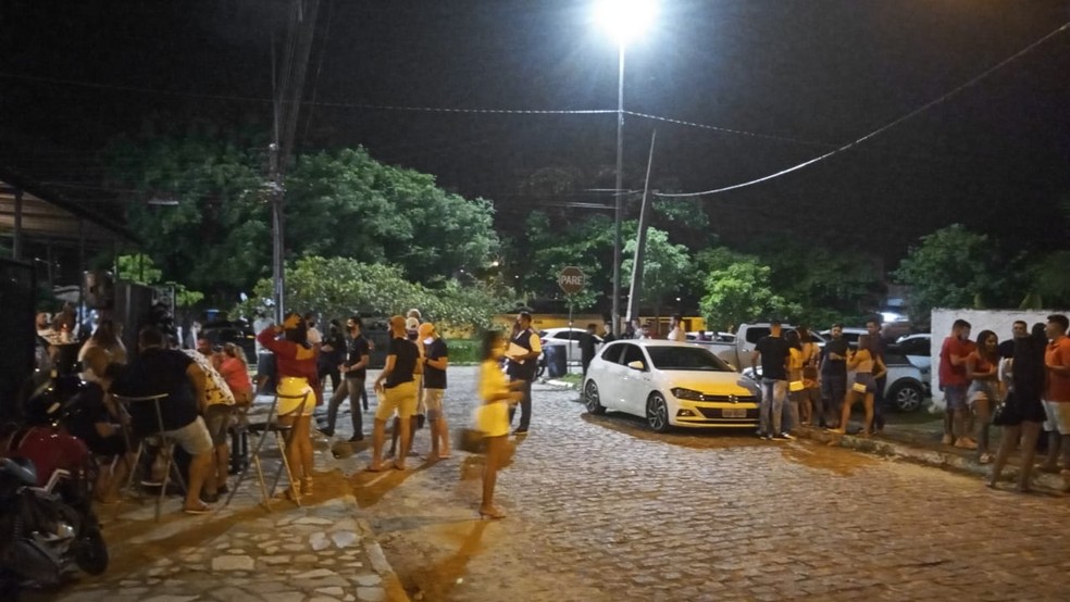 Bares com aglomeração acima da permitida foram registrados em João Pessoa — Foto: Procon-PB/Divulgação