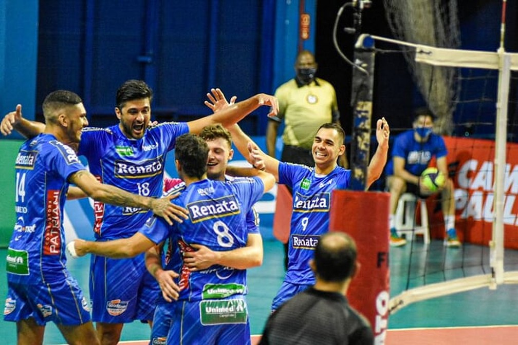 Final tem Lucão de máscara contra Covid e vitória no tie-break do Campinas  sobre Taubaté | volei | ge