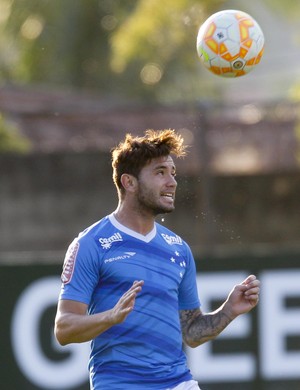 Briga boa: Fabrício, Mena e Pará disputam vaga na equipe titular