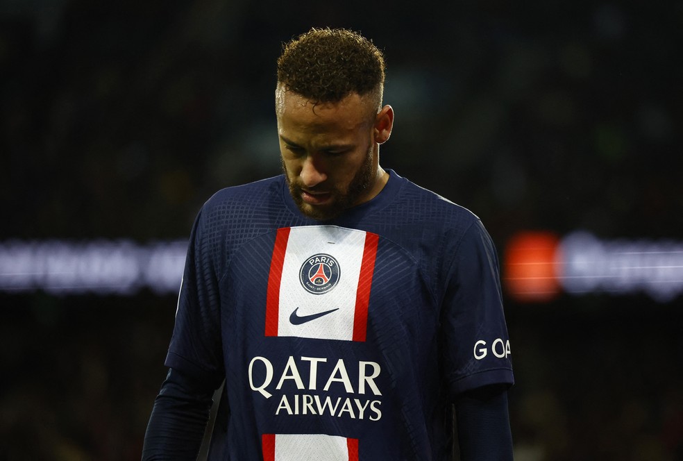 Neymar tem contrato com o PSG até 2027 — Foto: REUTERS/Sarah Meyssonnier