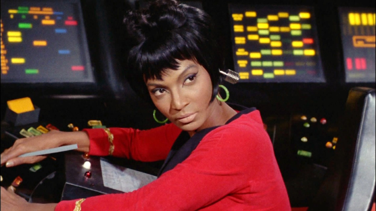  Nichelle Nichols, que interpretou a tenente Nyota Uhura, em Start Trek, faleceu em julho (Foto: Reprodução/Jornada nas Estrelas)