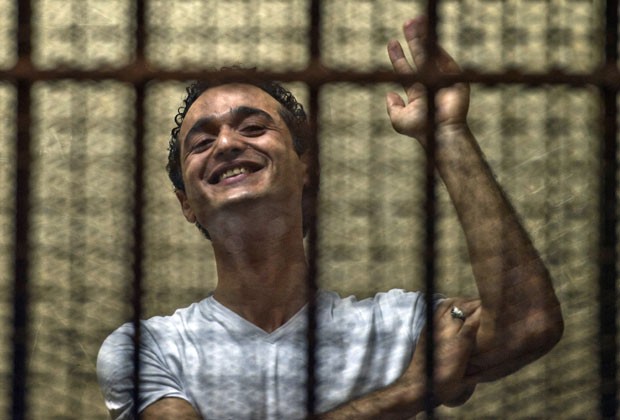 Ahmed Duma é fotografado na prisão nesta segunda-feira (3) (Foto: Khaled Desouki/AFP)