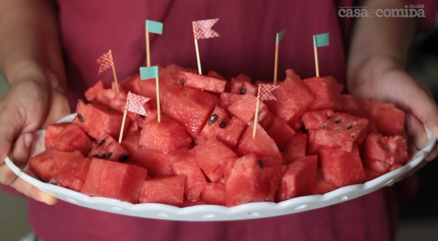 Drops #10:  Como cortar a melancia em cubos (Foto:  )