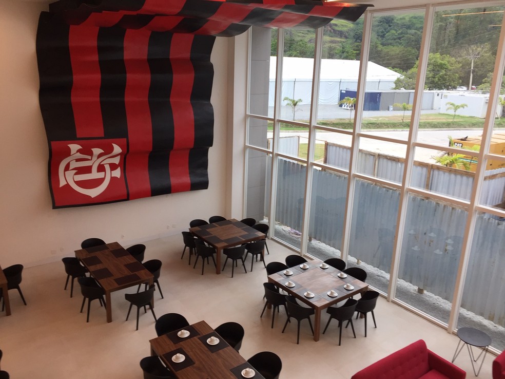 Refeitório do novo módulo profissional do Flamengo — Foto: André Durão