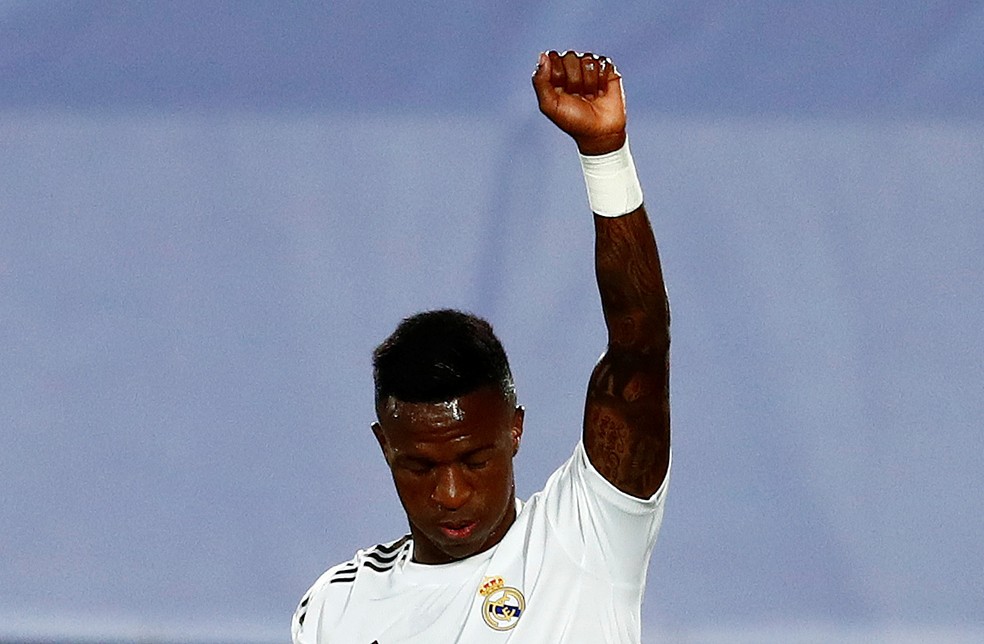 Vinicius Junior relembra críticas e diz: 