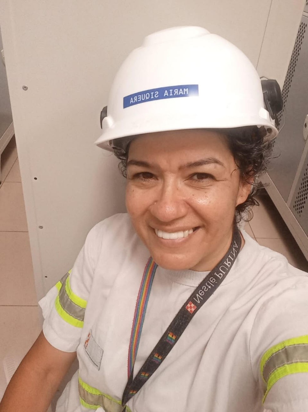 Maria das Graças Siqueira, de 52 anos, foi contratada como operadora de máquina na fábrica de rações Purina, em Ribeirão Preto — Foto: Arquivo pessoal