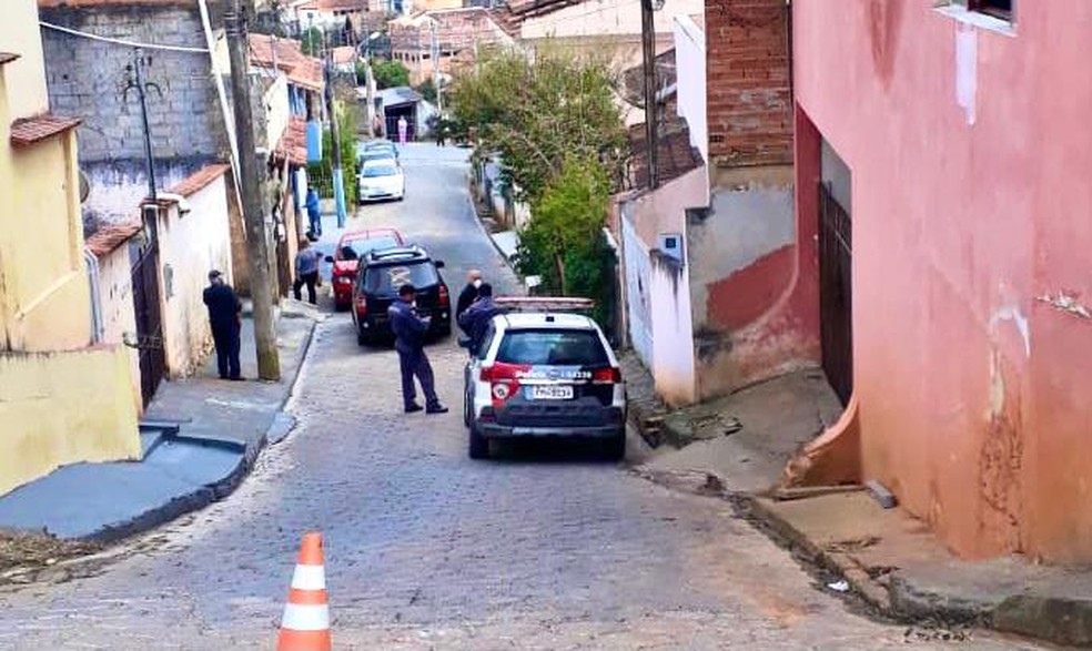 Corpo de homem é encontrado dentro de porta-malas em Guapiara (SP)  — Foto: Arquivo Pessoal