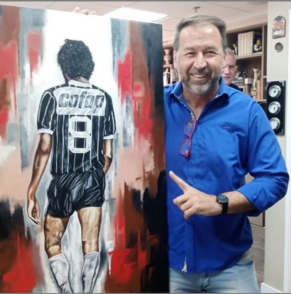 A nove meses da eleição, corrida presidencial do Corinthians ganha mais um candidato: Augusto Melo