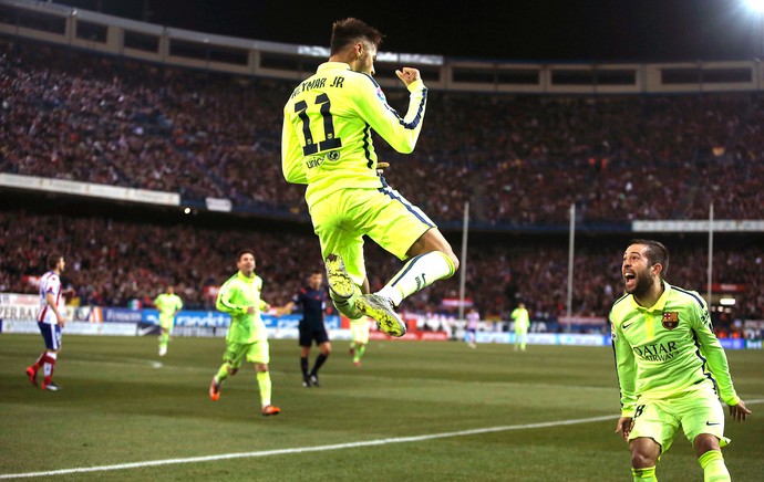 Neymar comemora gol do Barcelona contra o Atlético de MAdrid (Foto: Agência AP )